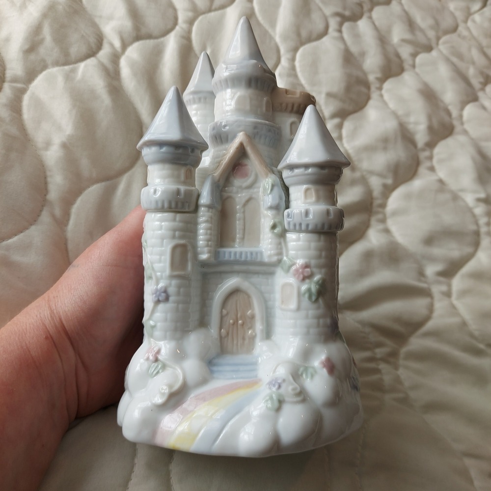 Vintage Enesco Camelot Musical Porcelain Castle Figurine Rainbow Clouds 9x5